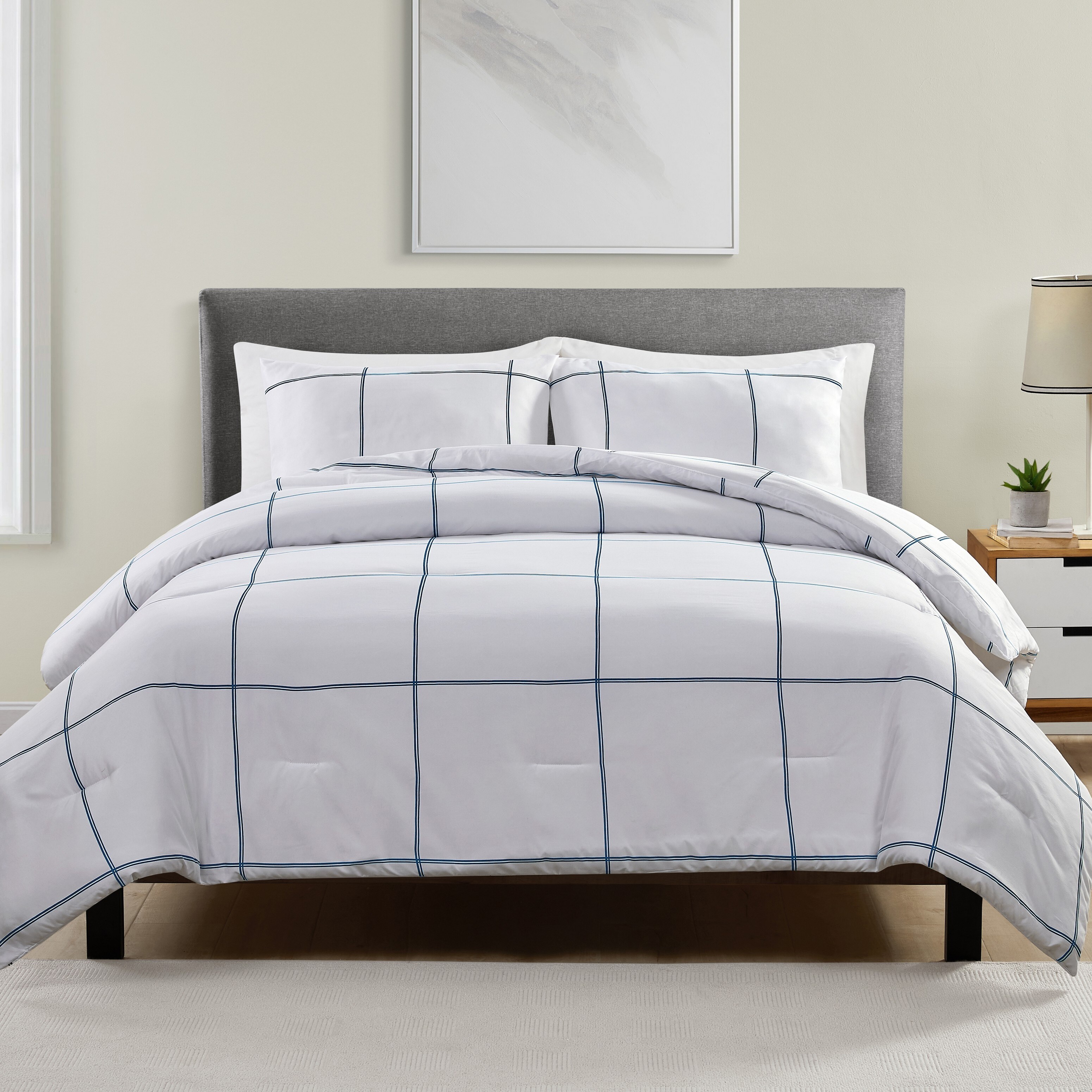Grid comforter deals